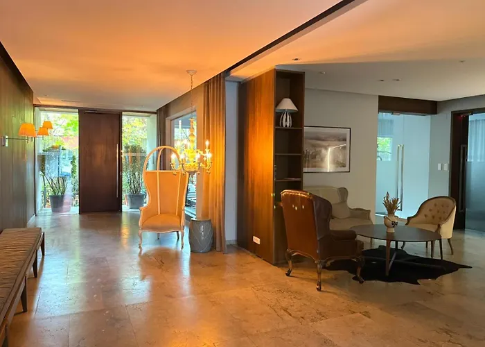 High Hopes Arte Appartement *